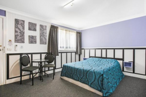  Tamworth Lodge Motel  Тамворт